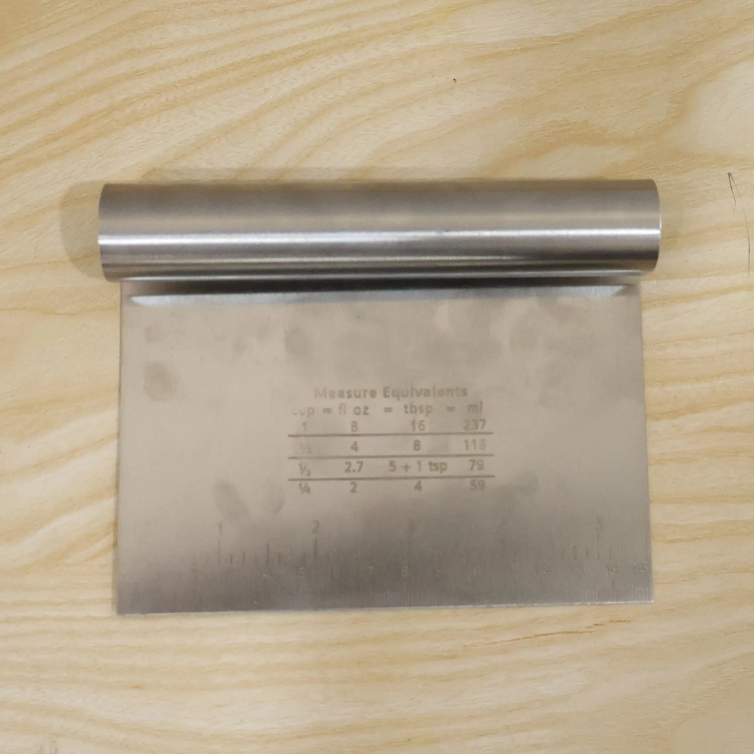 Small Stainless Steel Dough Scraper Cutter 15 x 12 Cm with Scale (1 Pc) - Detailed Feature View 7