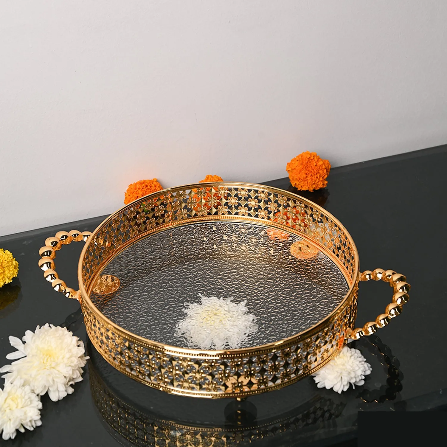 Golden Decorative Basket - Detailed Feature View 1