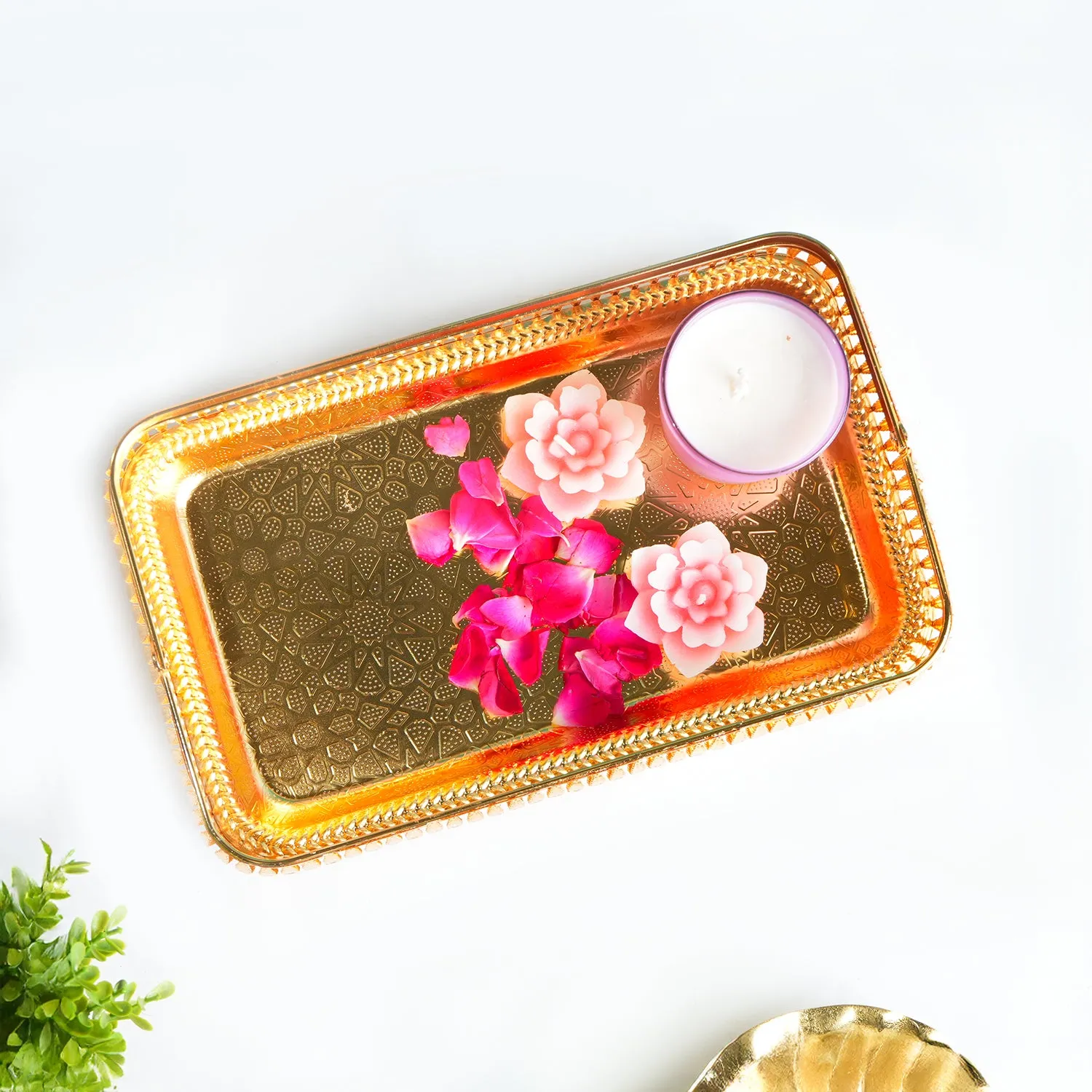 Golden Nordic Iron Basket With Handle - Detailed Feature View 4