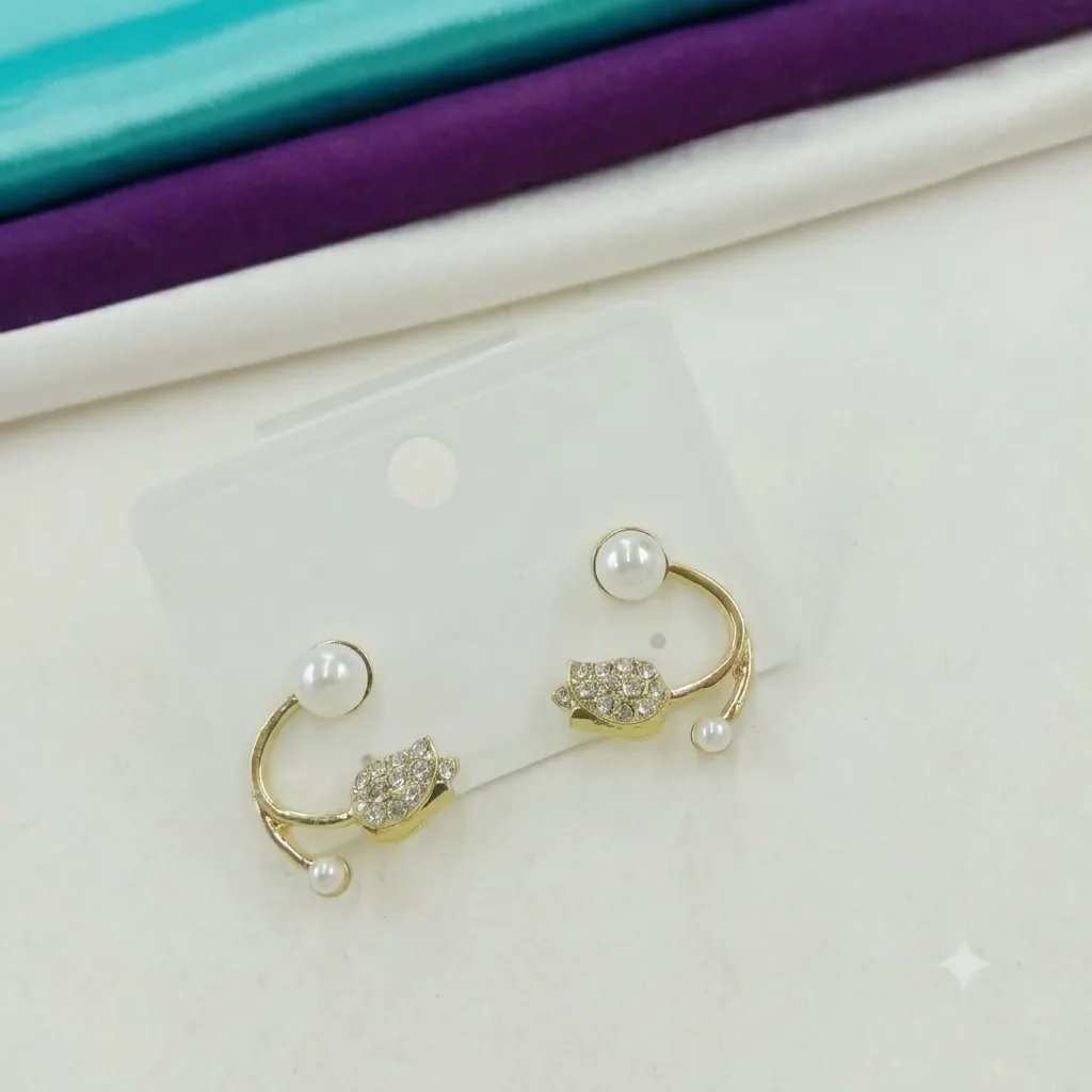 Gold-Tone Pearl & Crystal Tulip Ear Cuff Earrings for Women Elegant Floral Open Hoop Statement Earrings - Detailed Feature View 1