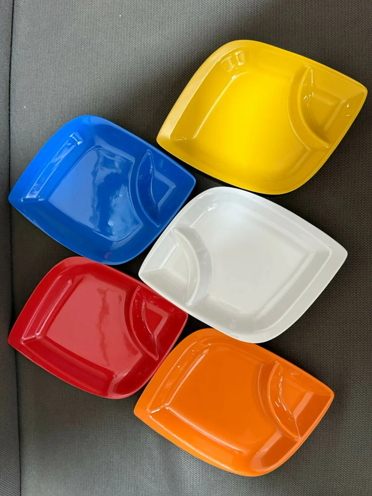 Melamine Chip & Dip Serving Tray Set – Vibrant and Durable for Anytime Snacking - Detailed Feature View 4