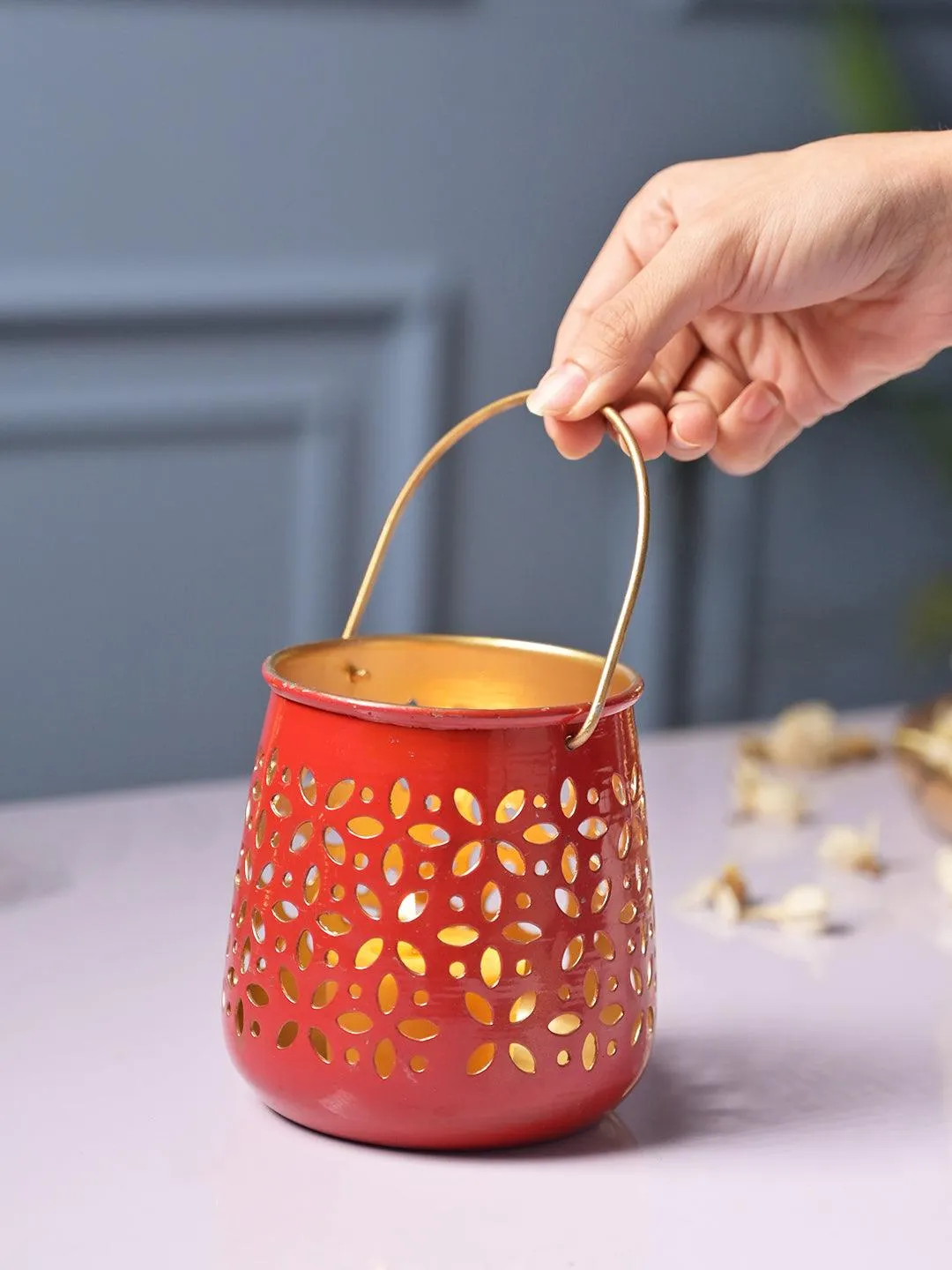 Red Hanging Tea Light Holder Set Of 2 - Detailed Feature View 4