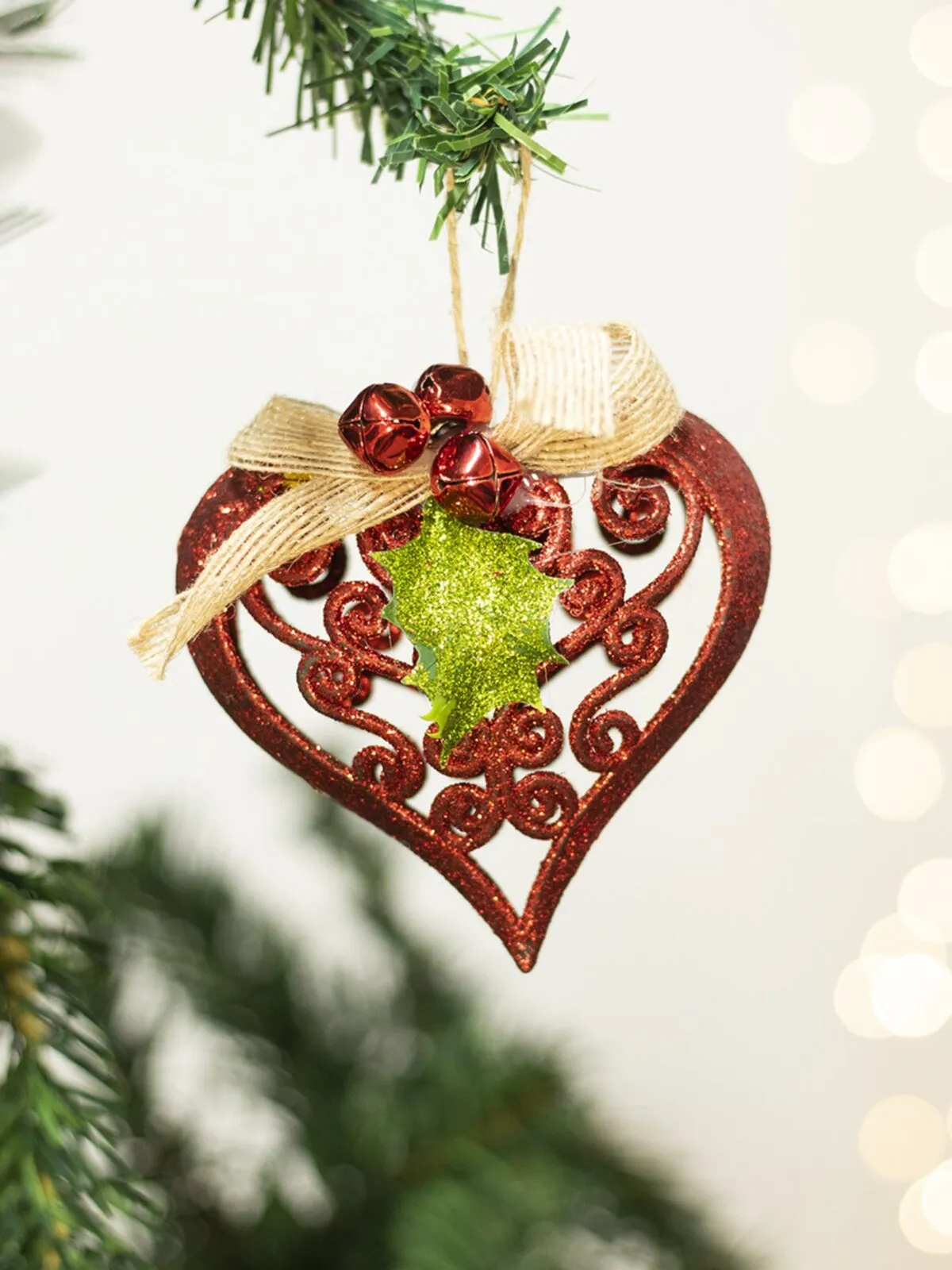 Red Heart - Christmas Hanging Ornaments- Heart Set Of 2 Pcs - Detailed Feature View 1