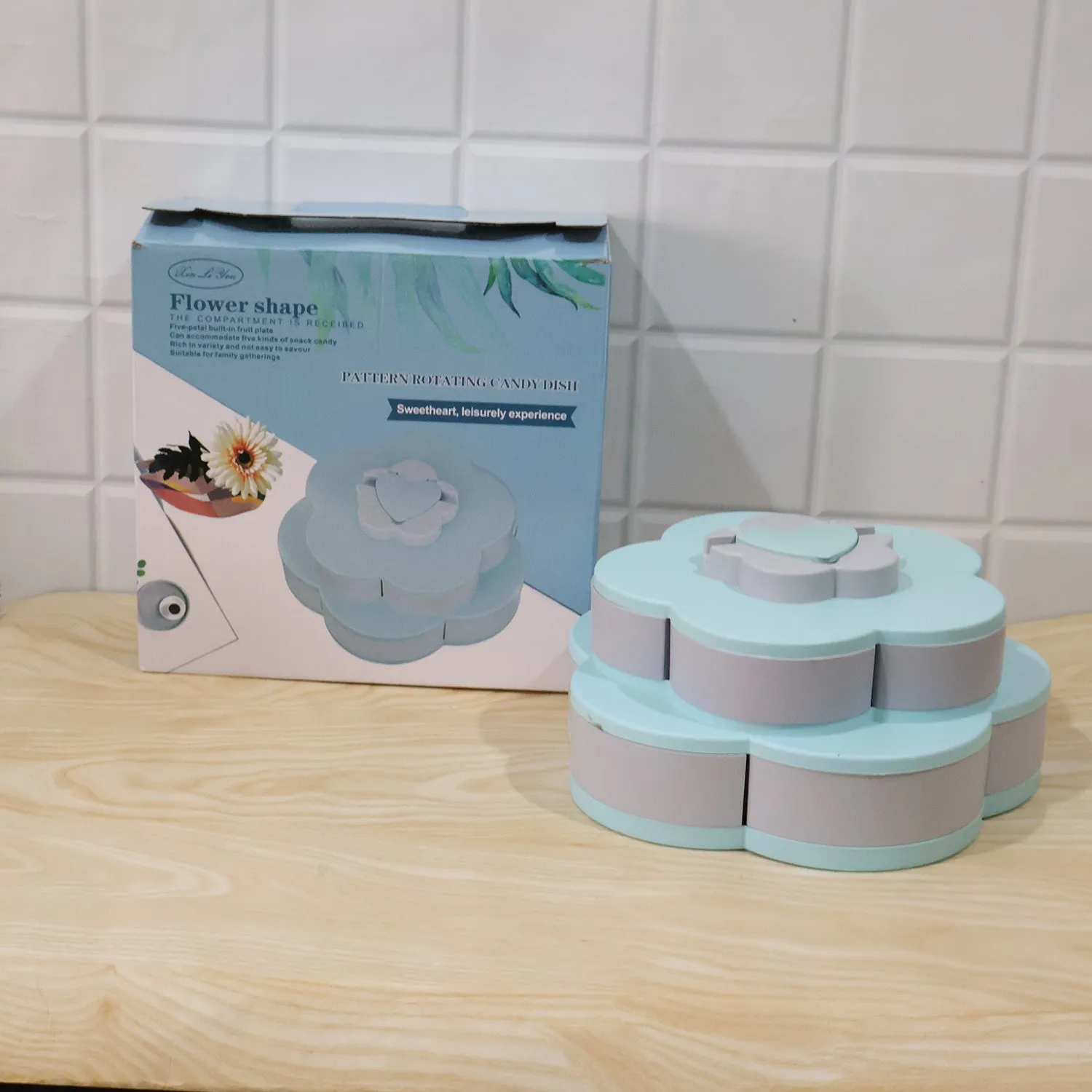 Rotating Candy Dish Flower Shape Multi Section Snack Box with Phone Holder (1 Set) - Detailed Feature View 8