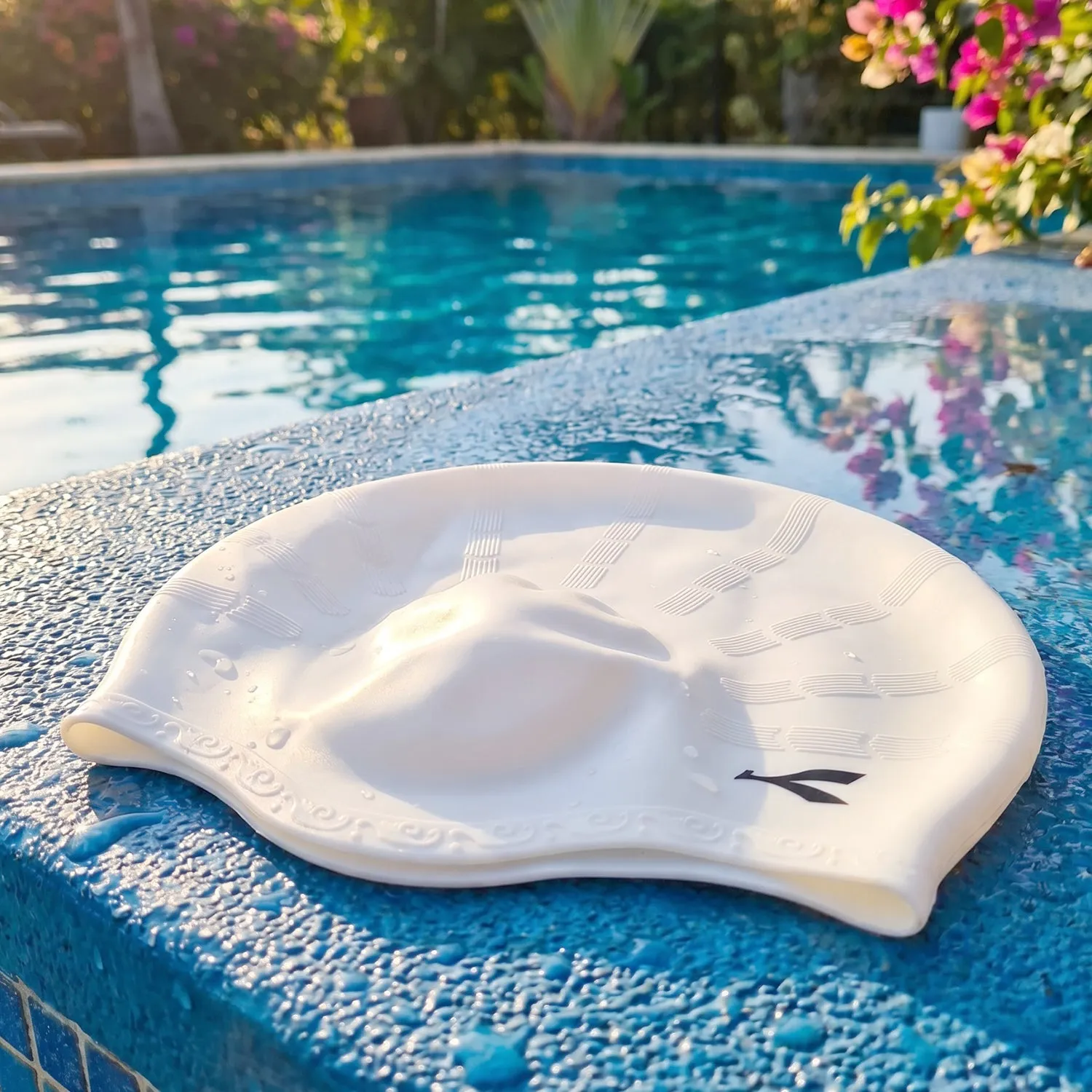 Silicone Swimming Cap – Waterproof & Flexible Fit for All Ages - Detailed Feature View 6