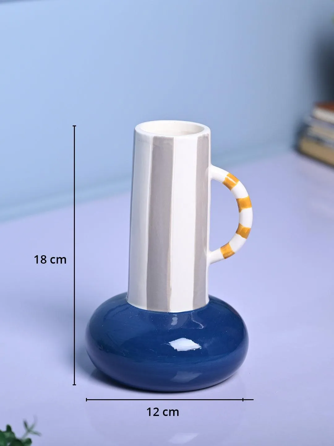 Stylish Blue Ceramic Vase - Detailed Feature View 5
