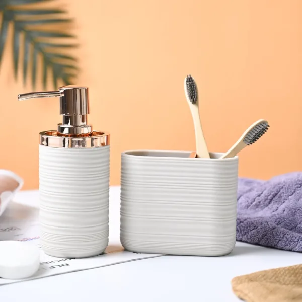 VON CASA Bathroom Set – Light Beige