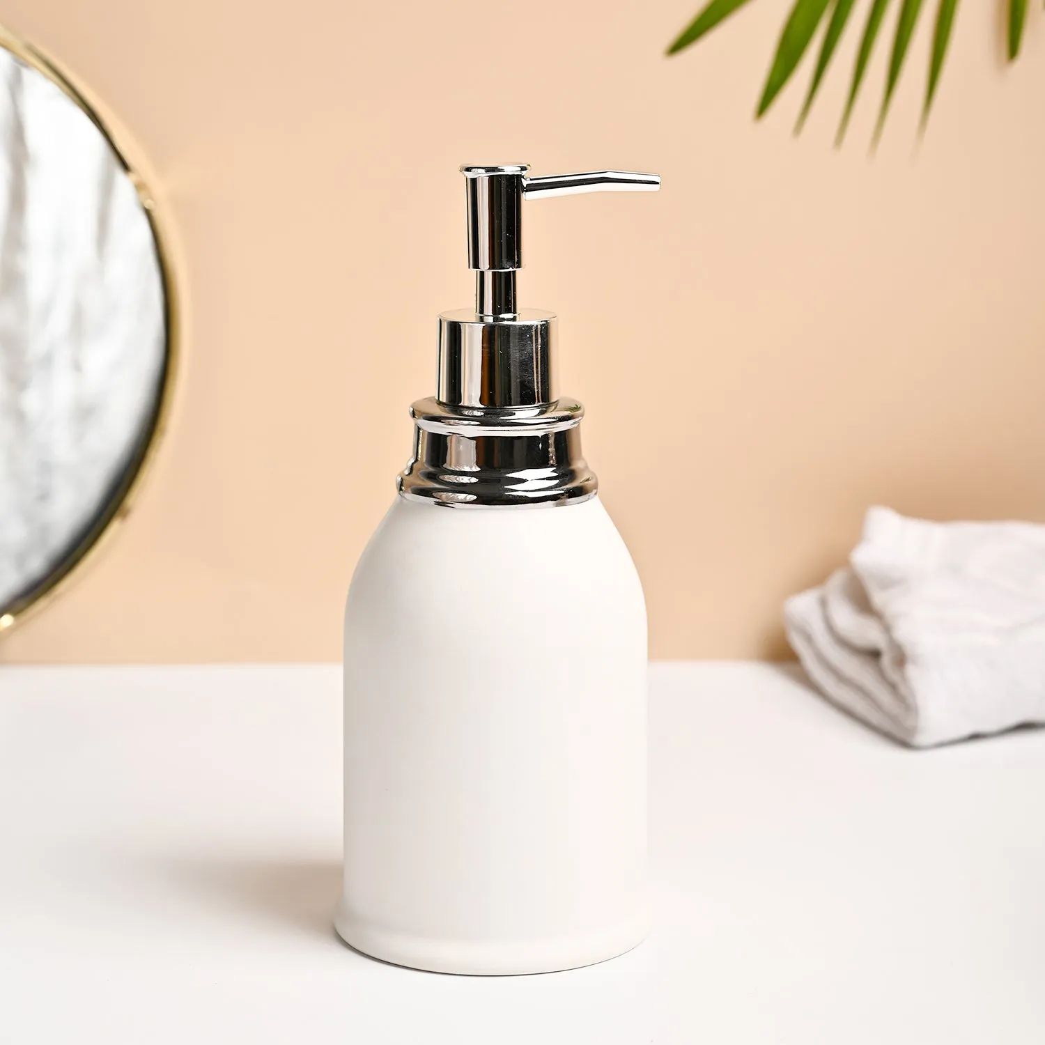 Premium VON CASA White Ceramic Soap Dispenser - 480ml - Buy Online at Alikart