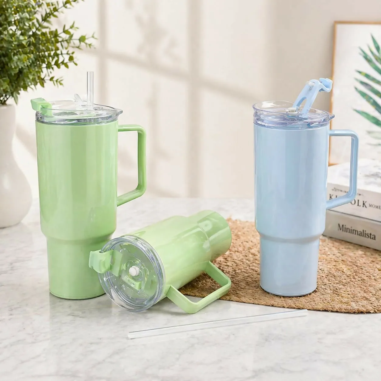 Travel Tumbler – Large 1800ml Capacity with Leak-Proof Lid for Hydration - Detailed Feature View 3