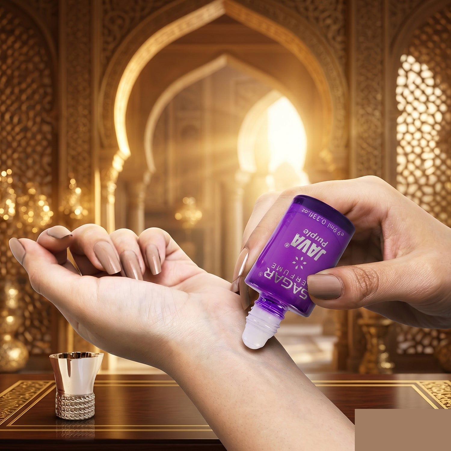 Alcohol-Free Perfume Oil – Long Lasting Unisex Fragrance in 9.9 ml - Detailed Feature View 5