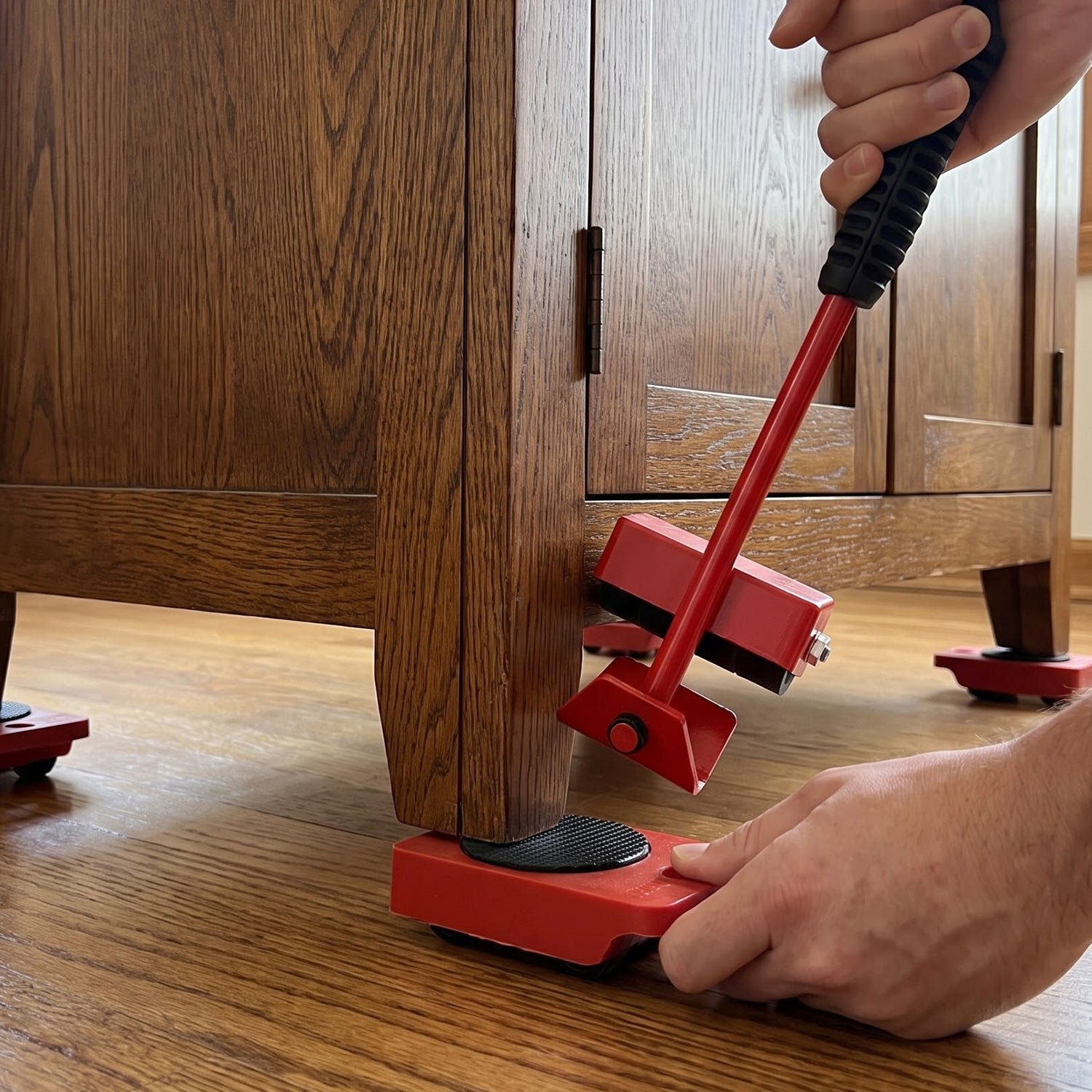 Easy Furniture Lifter Tool Set with Lever and 4 Wheeled Sliders (1 Set) - Detailed Feature View 2