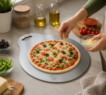 Round Chopping Board with Handle for Kitchen Vegetable Fruit Cutting Roti Atta Board