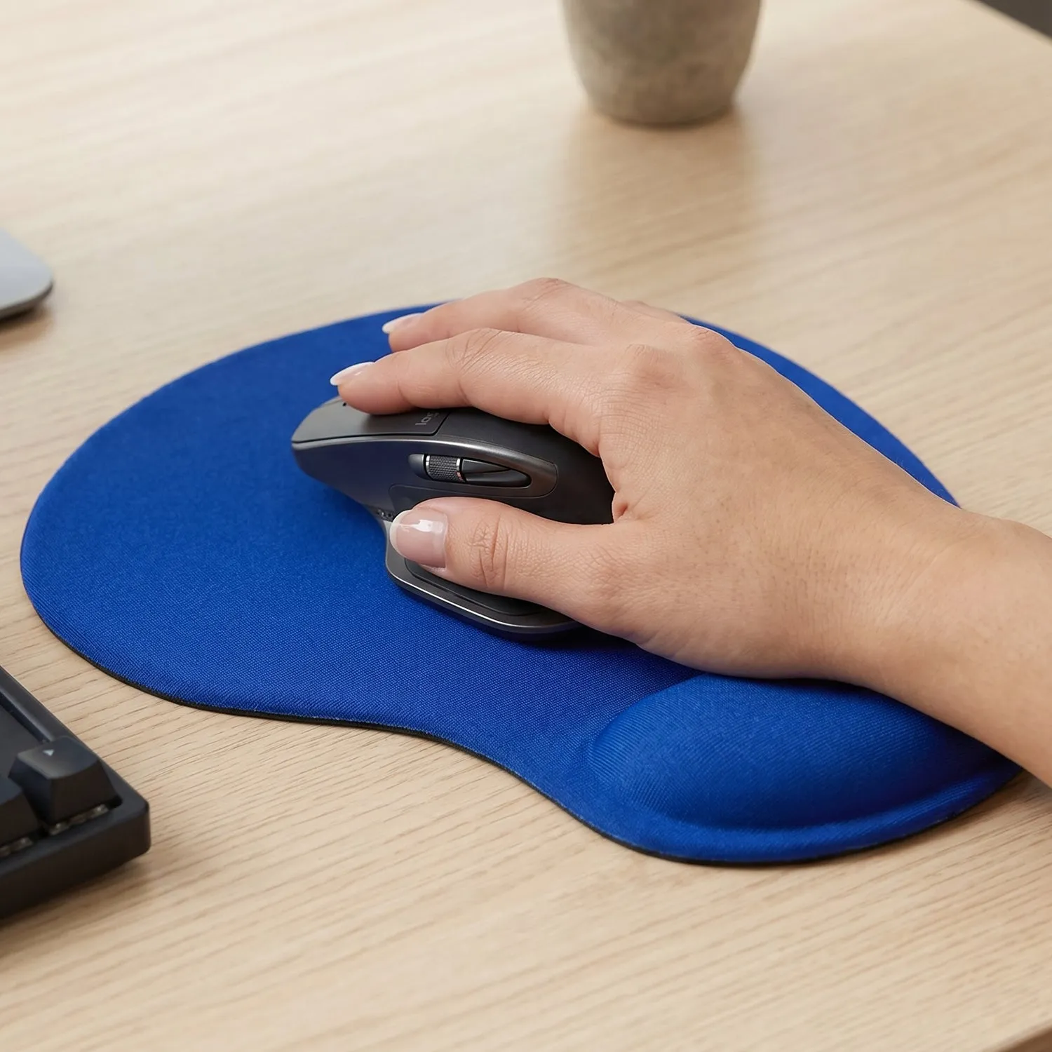 Ergonomic Wrist Rest – Soft Cushion Mouse Pad | Compshop - Detailed Feature View 2