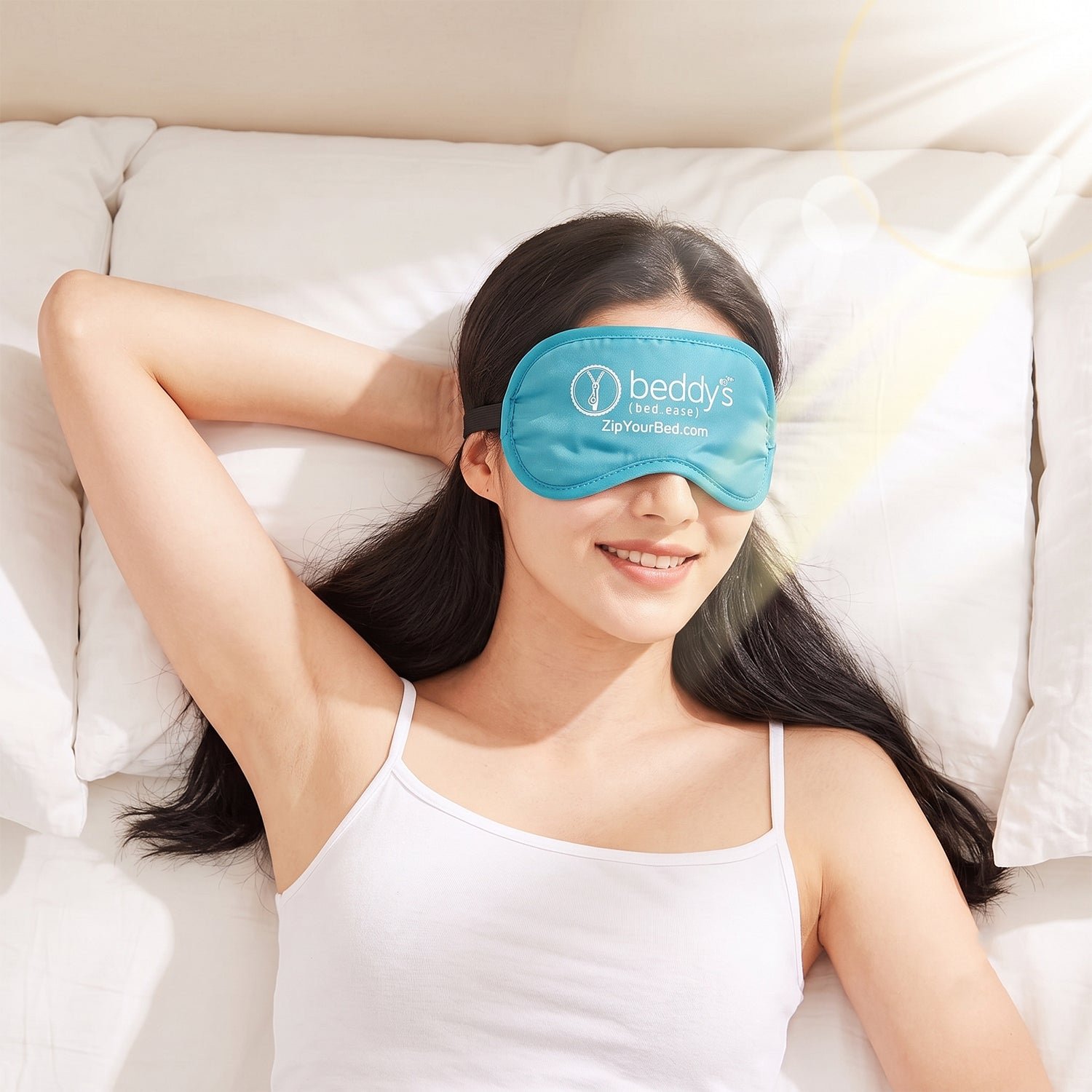 Soft Sleep Eye Mask Light Blocking Padded Eye Cover with Elastic Strap (1 Pc) - Detailed Feature View 3