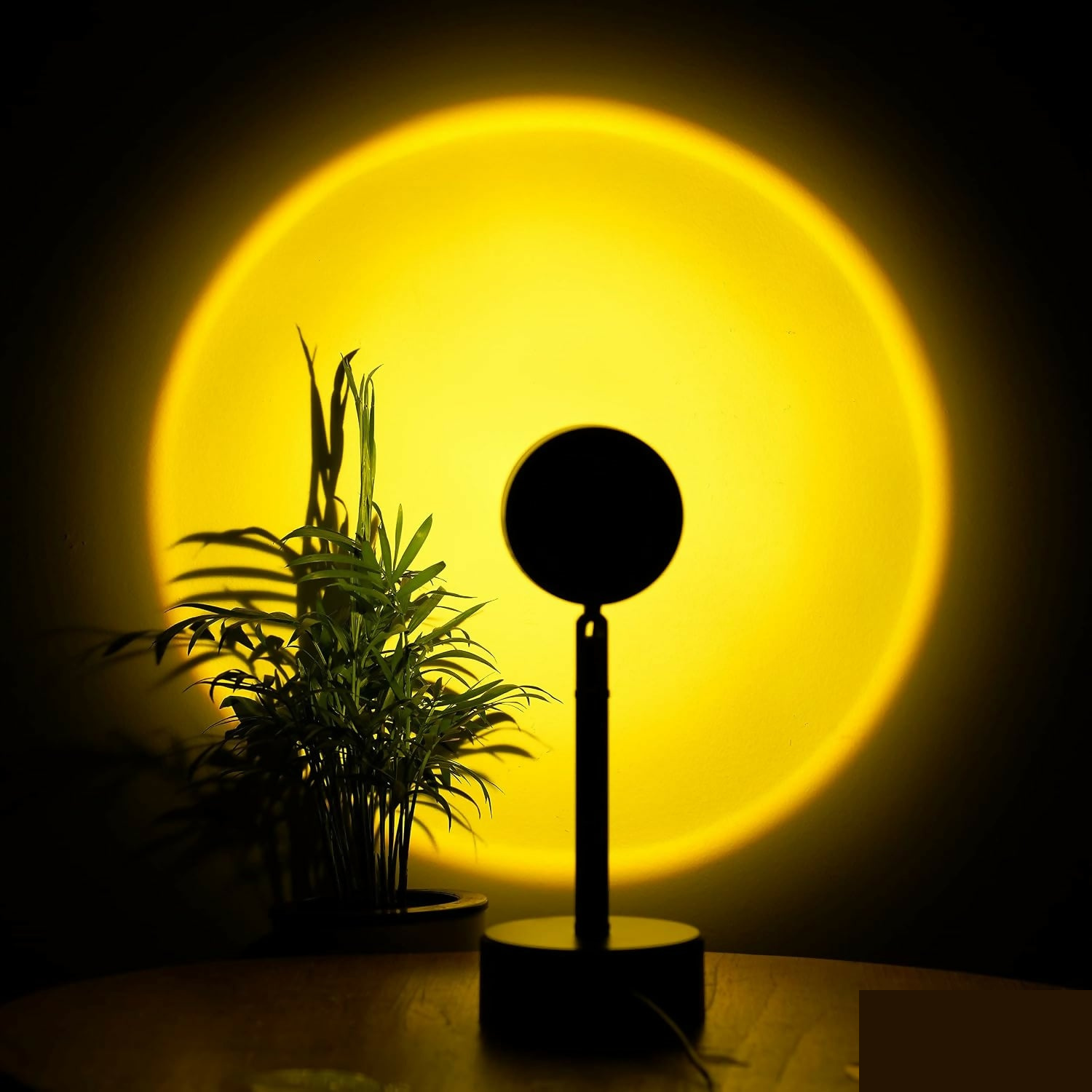 Sunset Lamp 16 Color RGB Projection Light with Remote & Adjustable Stand - Detailed Feature View 1