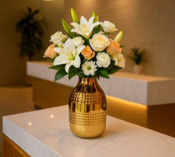 VON CASA Shiny Gold Vase – Gourd Shape (Shiny & Hammered Pattern)