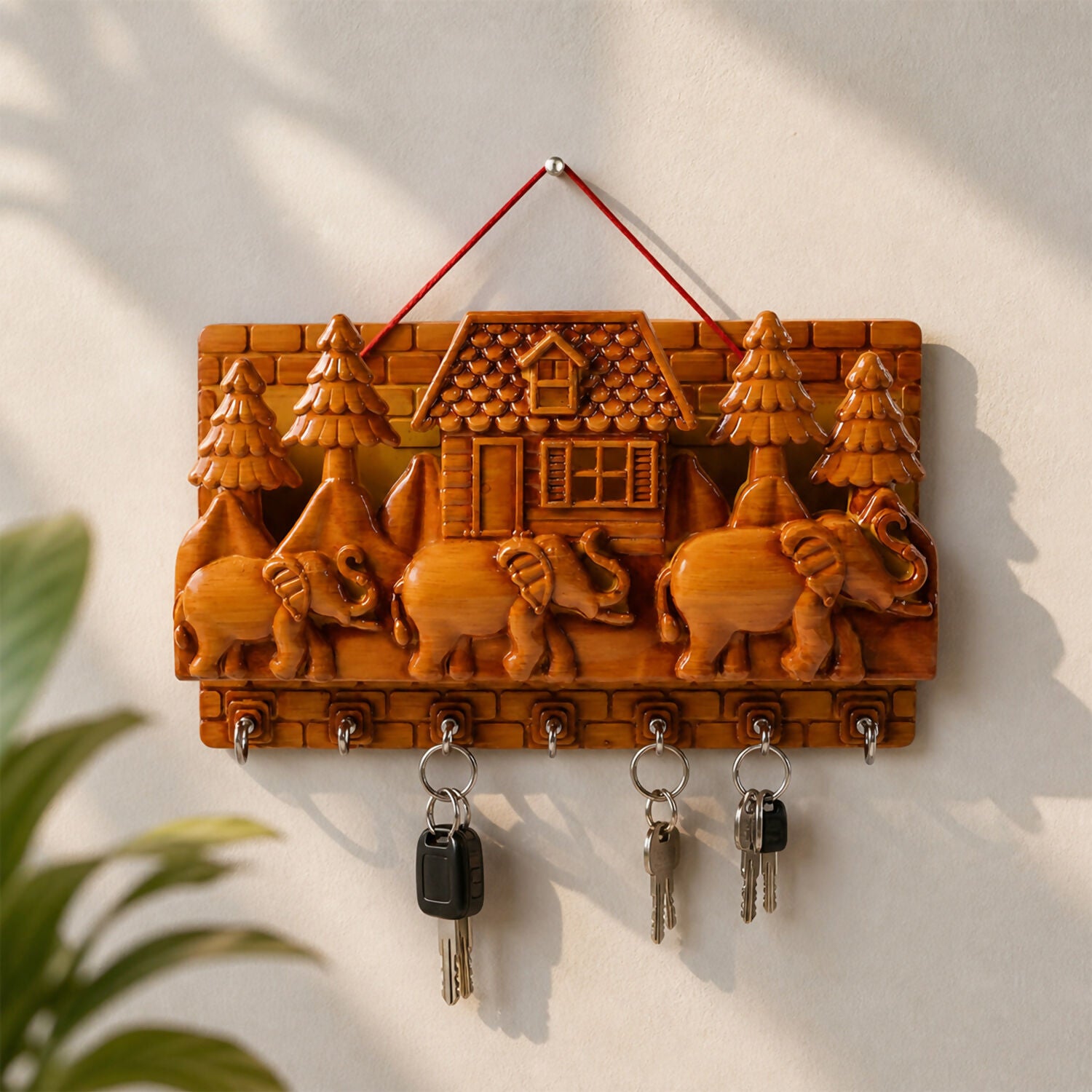 Wall Key Holder – Elegant Storage & Organization Solution - Detailed Feature View 1