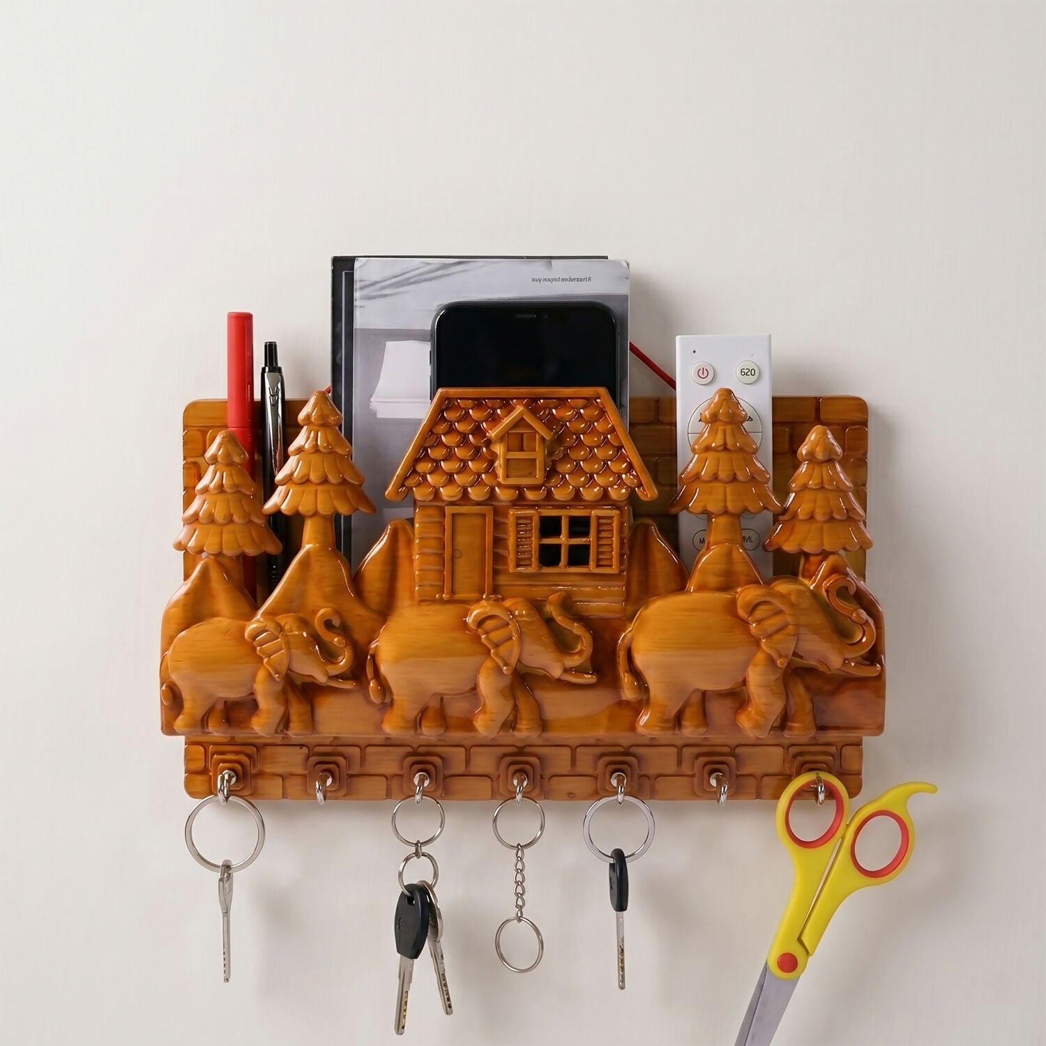 Wall Key Holder – Elegant Storage & Organization Solution - Detailed Feature View 3