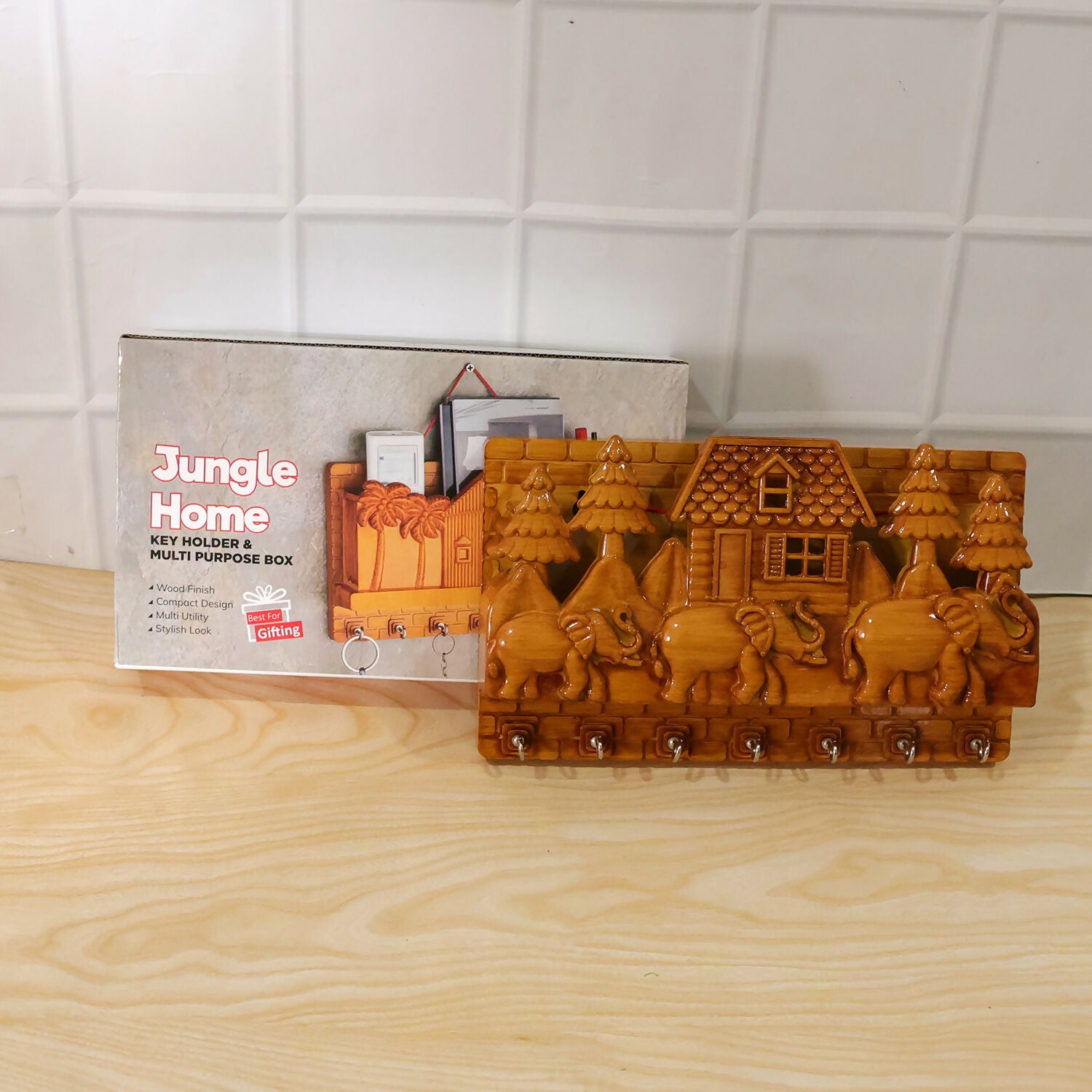 Wall Key Holder – Elegant Storage & Organization Solution - Detailed Feature View 5