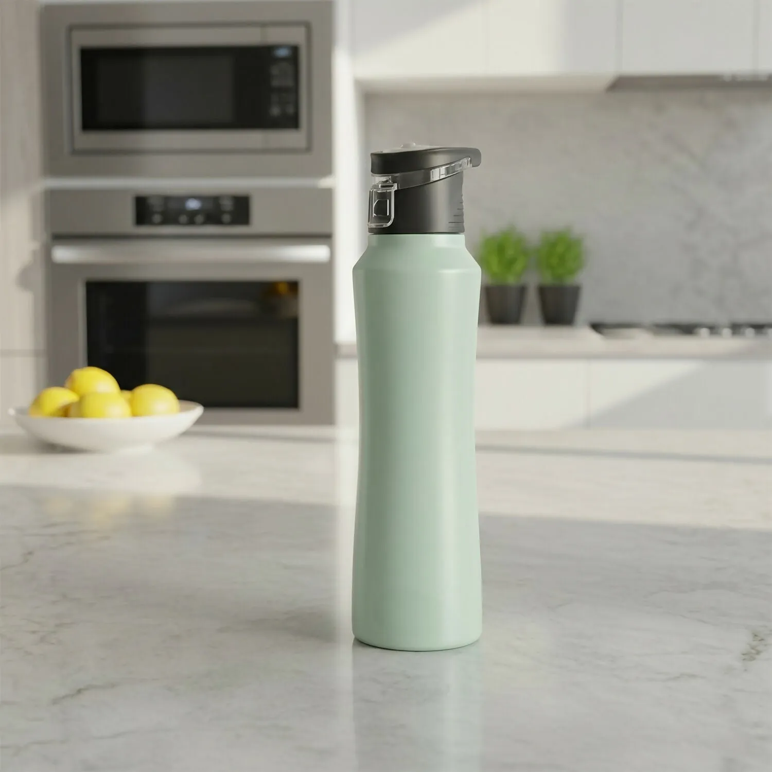 Stainless Steel Water Bottle – Keeps Hot & Cold Beverages Fresh - Detailed Feature View 1