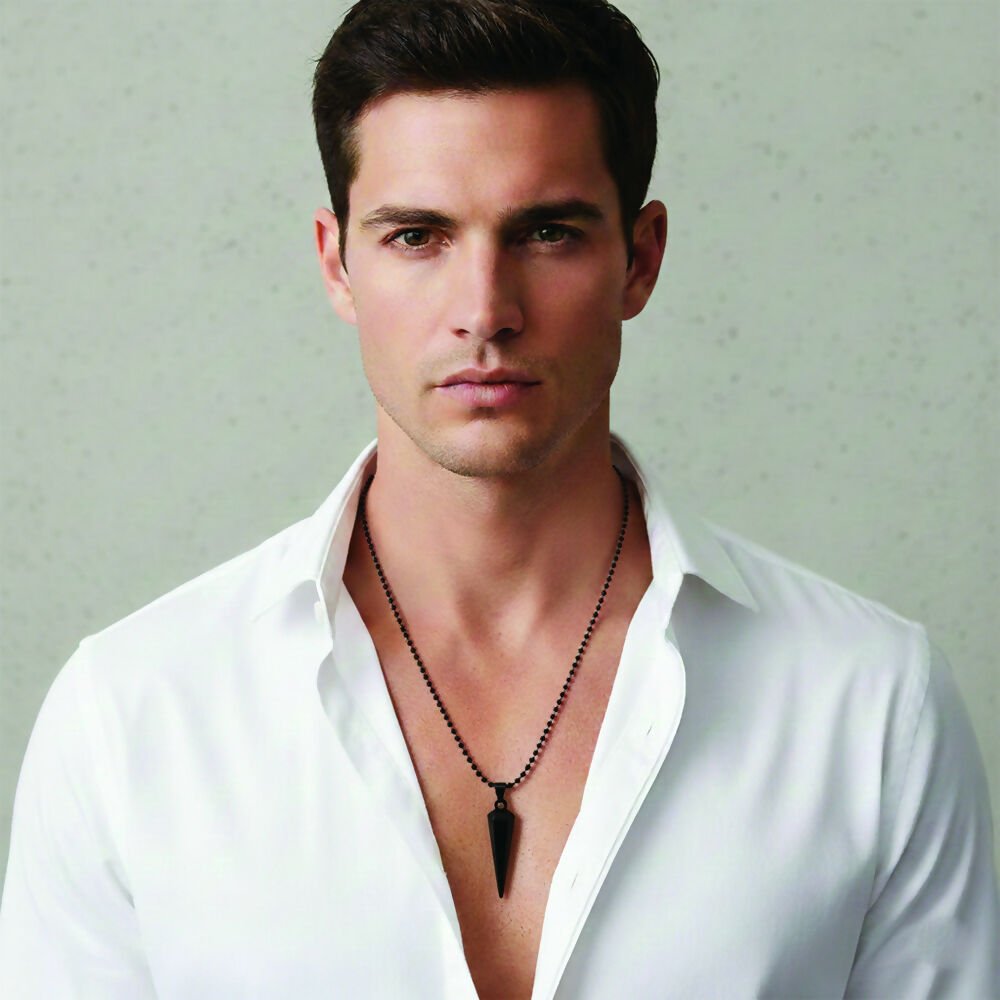 Black Bar Chain Pendant Set – Sleek Modern Men's Jewelry - Detailed Feature View 1