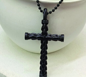 Black Cross Chain Pendant – Sleek Men’s Jewelry Statement