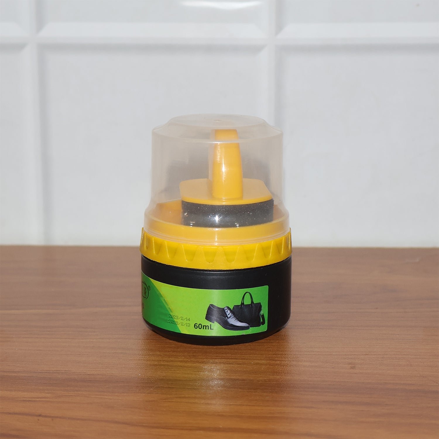 Black Shoe Polish Cream – Built-in Sponge for Easy Application - Detailed Feature View 7