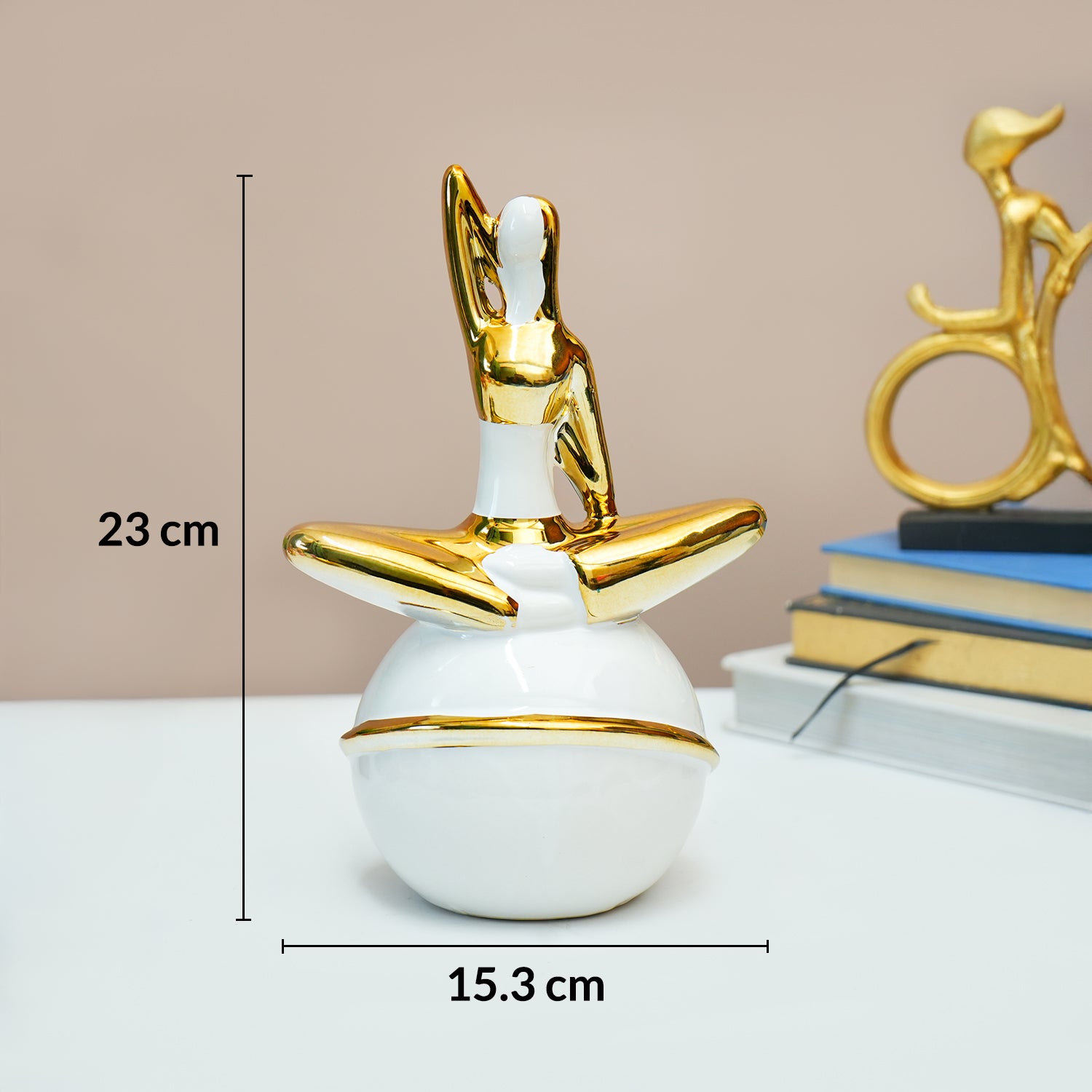 Ceramic Abstract Figurine Decor Object in White & Golden - Detailed Feature View 5