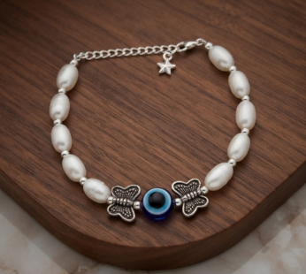 Chic Pearl Beaded Bracelet with Butterfly Charms and Blue Evil Eye