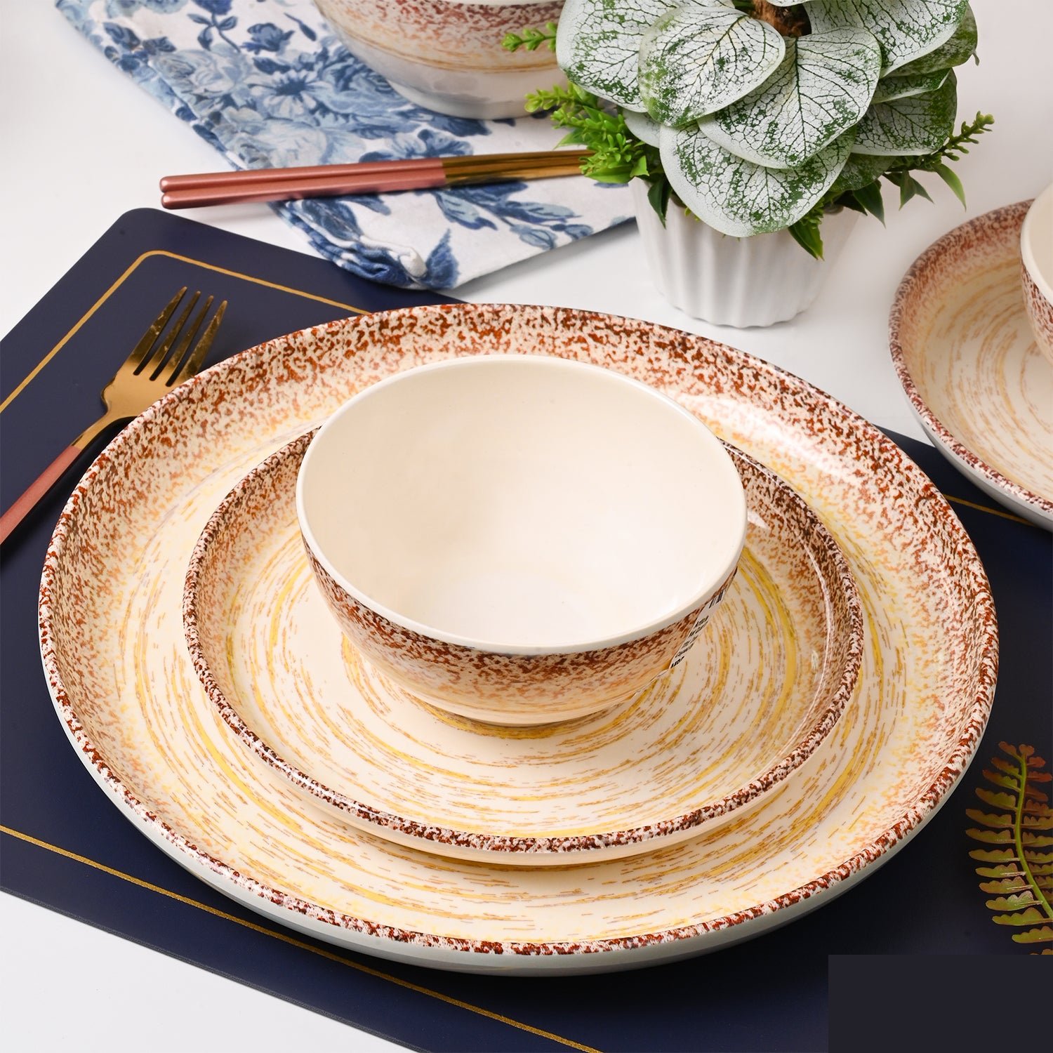 Dreams Spiral Dinner Set – 14 Pcs - Detailed Feature View 2