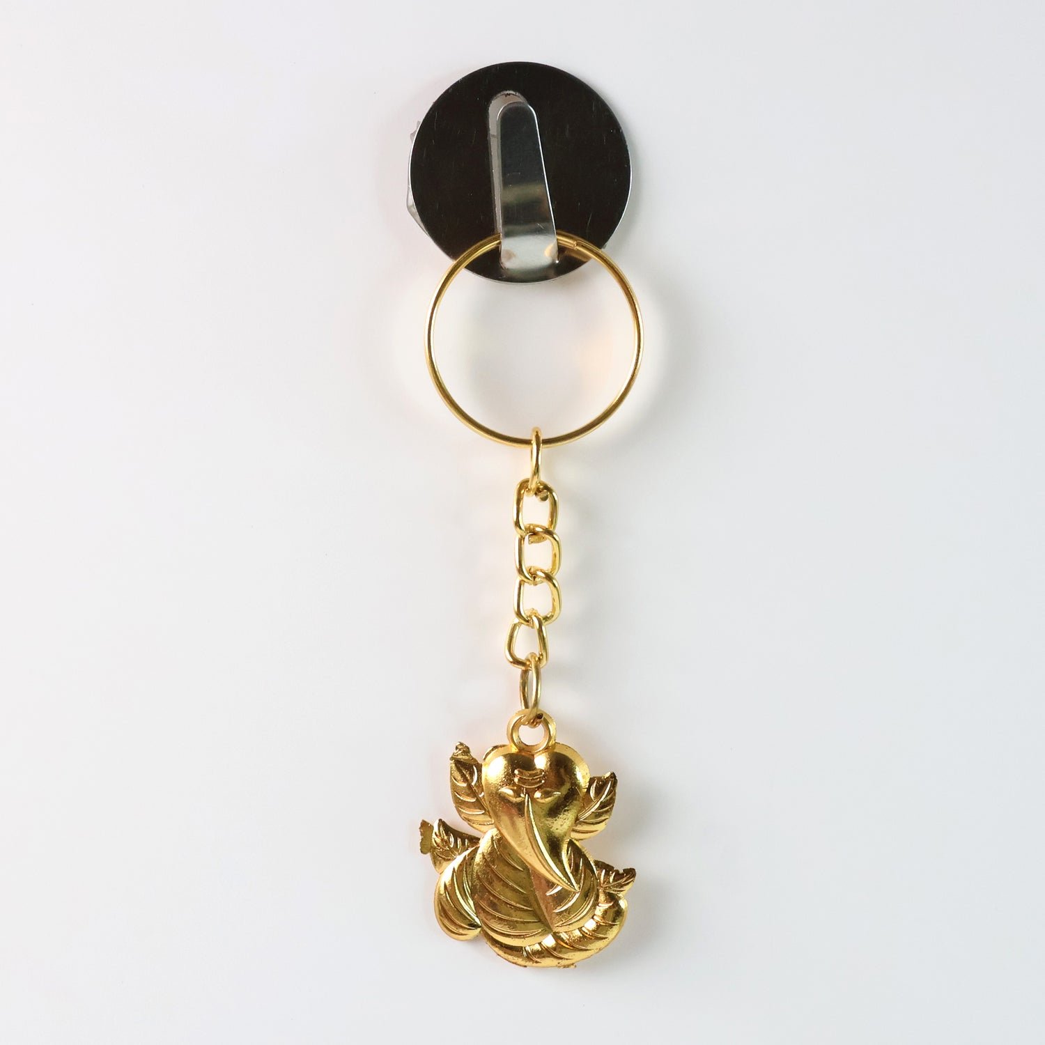Ganesh Keychain – Durable Golden Leaf Design Accessory - Detailed Feature View 3