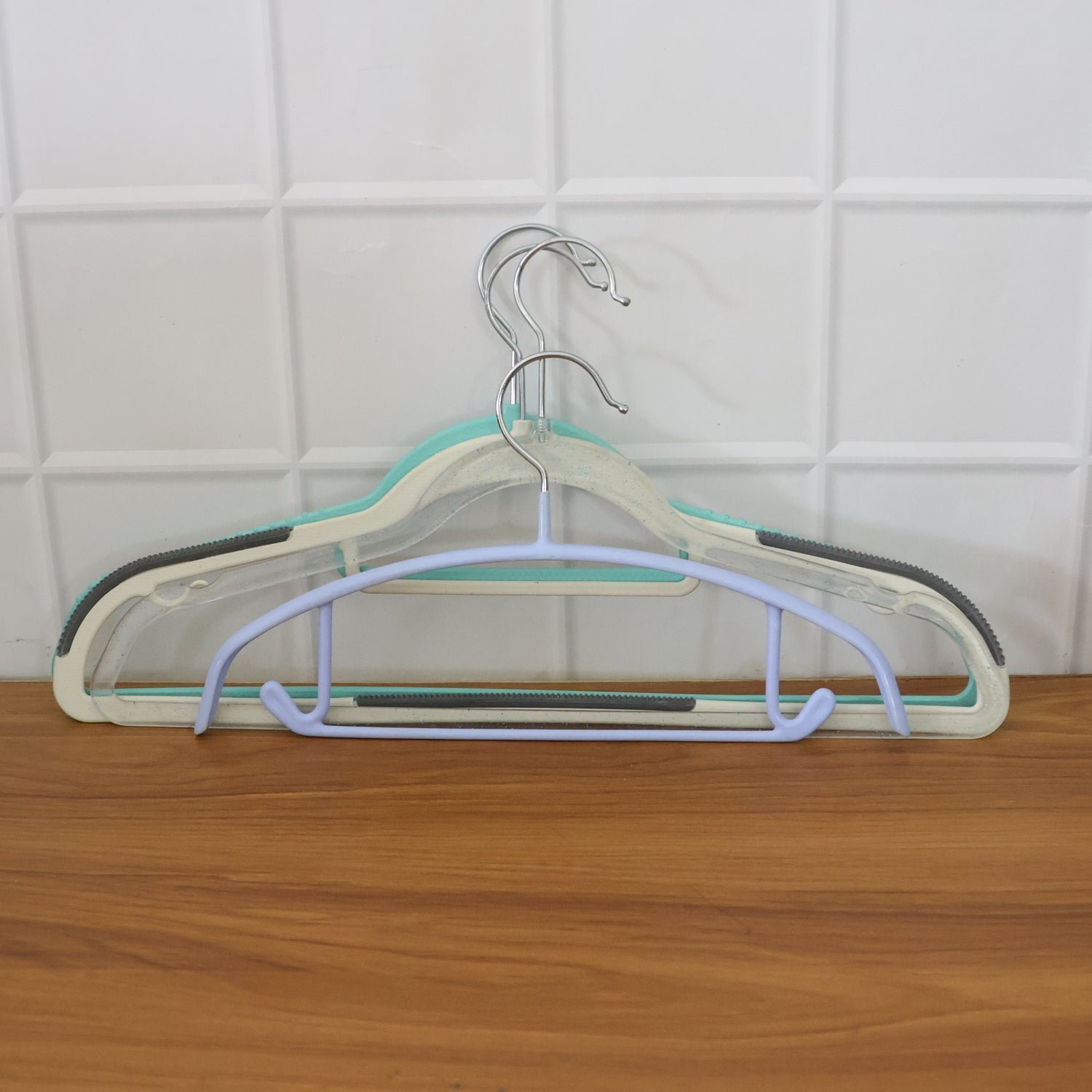 Non-Slip Clothes Hanger – Premium Slim Space-Saving Design - Detailed Feature View 7