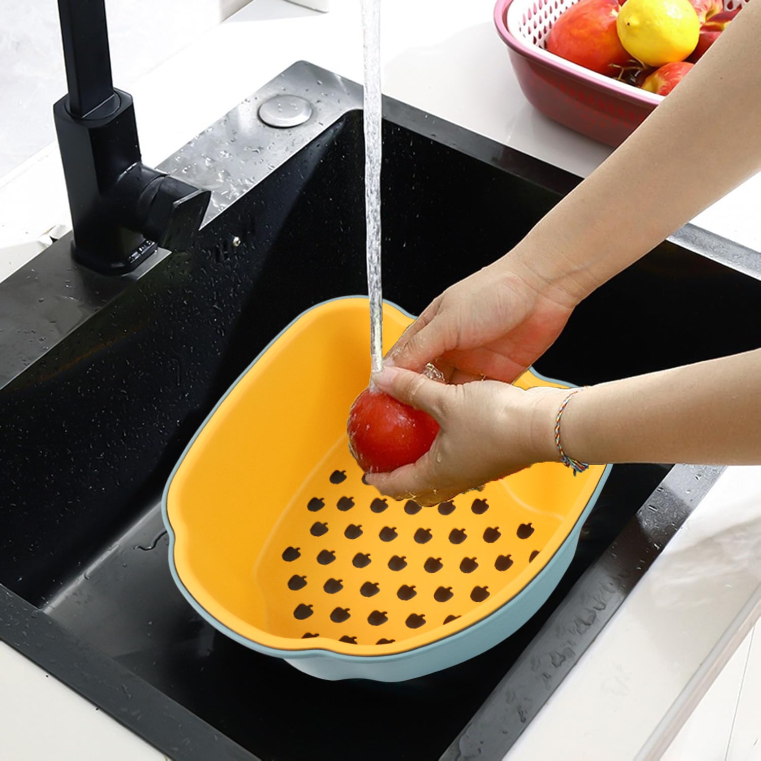 Pepper Shape Washing Bowl – 2-in-1 Draining & Serving Set - Detailed Feature View 3