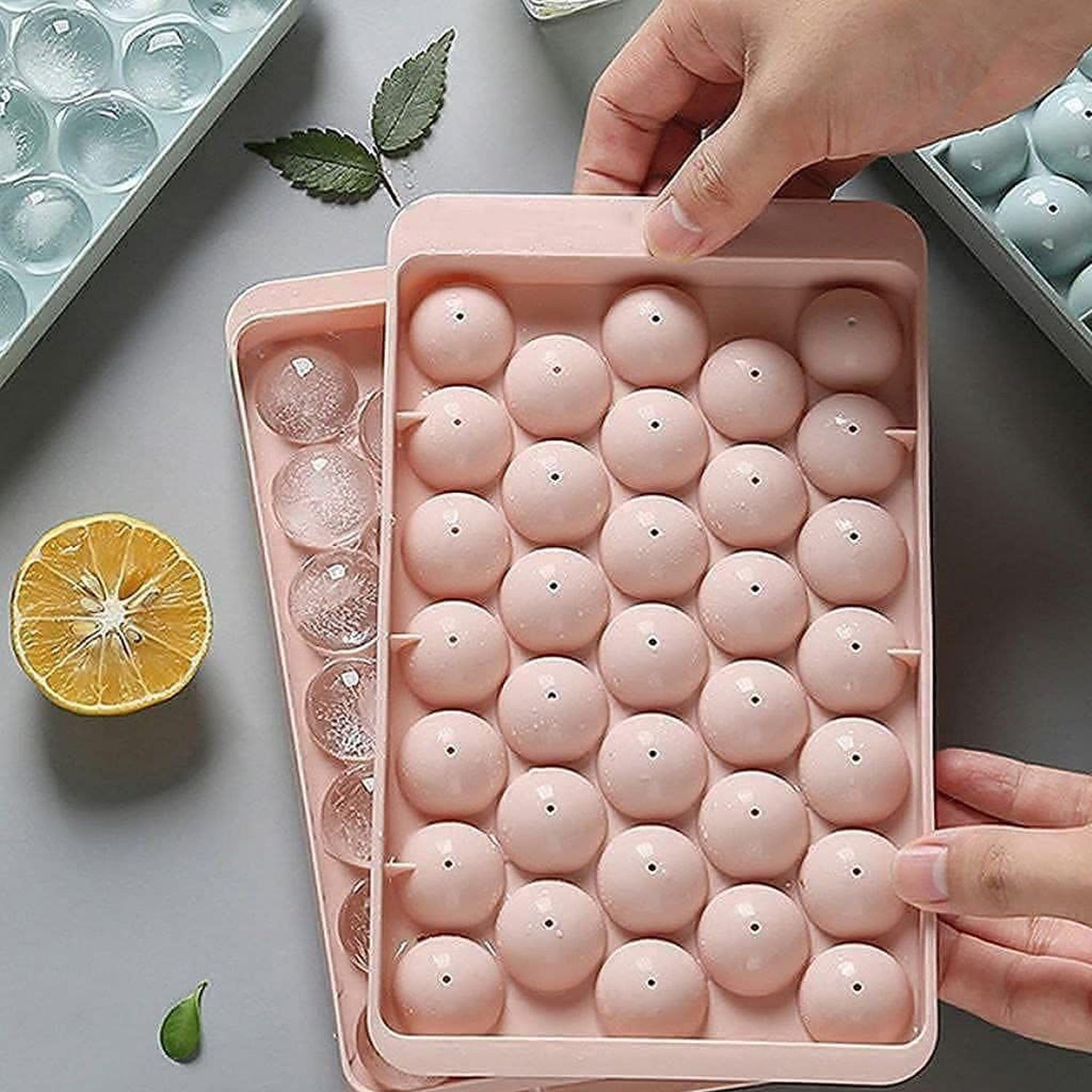 Plastic Ball Ice Cube Tray – Durable & Easy Release with Lid - Detailed Feature View 1