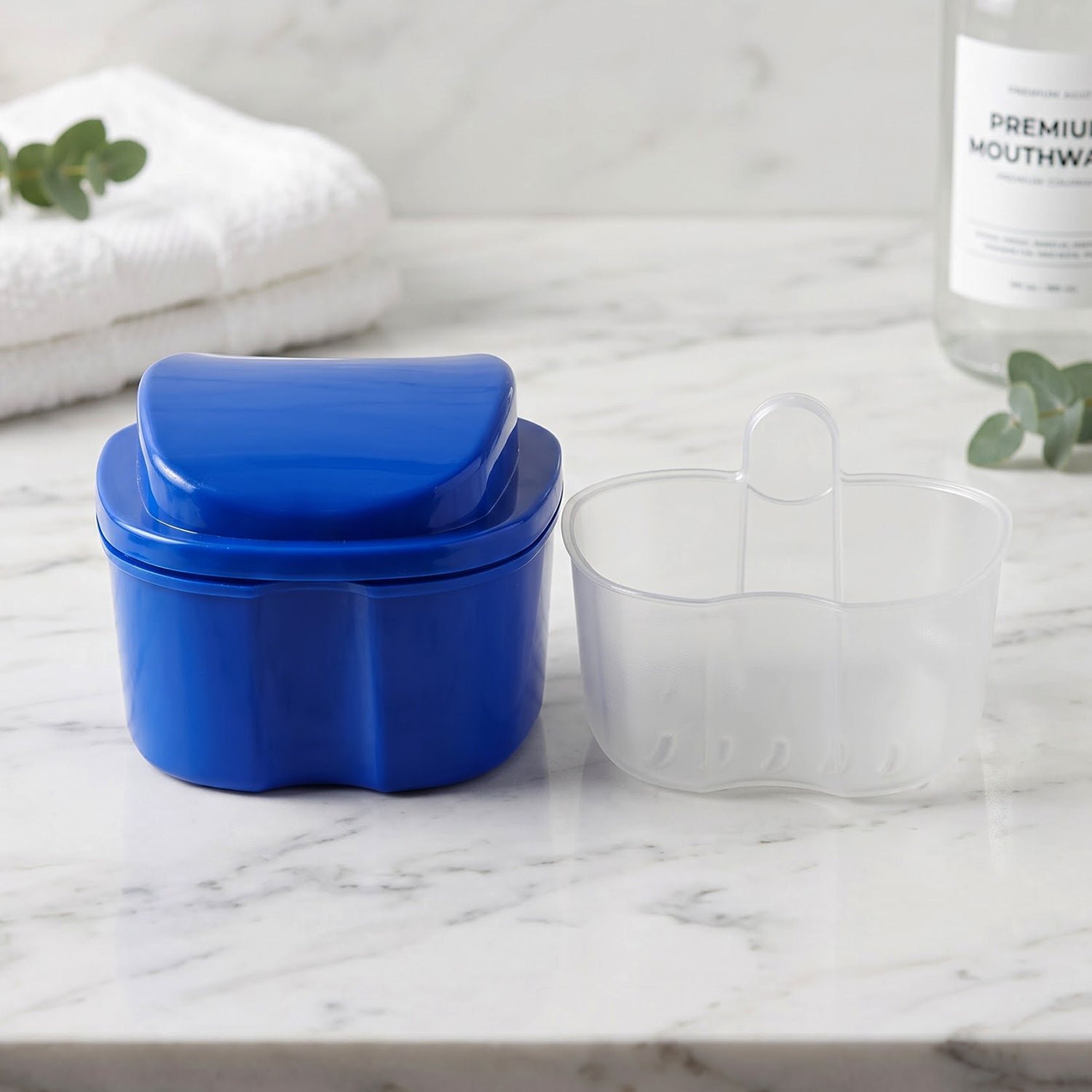 Plastic Denture Bath Cleaning Cup with Removable Strainer Basket and Lid - Detailed Feature View 3