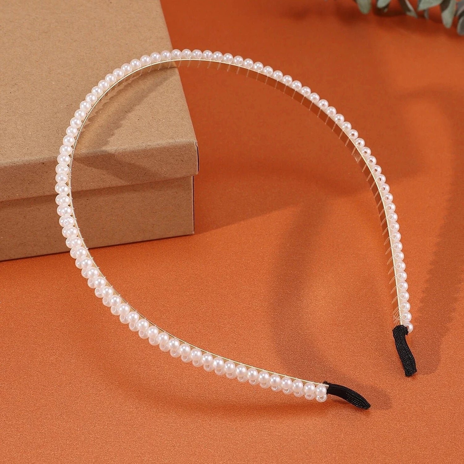 Premium Pearl Embellished Hairband – Elegant & Comfortable Fit - Detailed Feature View 2