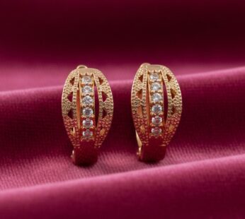 Radiant Gold-Tone Cubic Zirconia Hoop Earrings – Lightweight Everyday Elegance