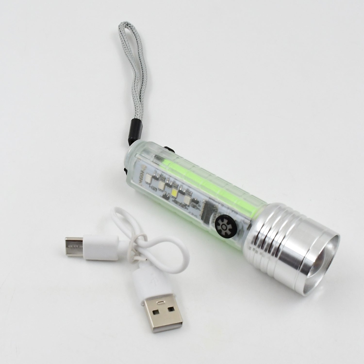 Rechargeable Flashlight – USB Mini LED Torch with Zoom | Poravar - Detailed Feature View 4