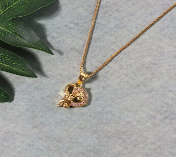 Romantic Floral Heart Pendant Necklace with Shimmering Accents