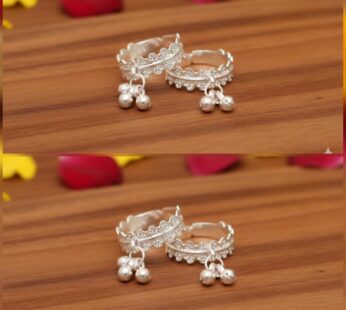 Silver-Plated Ethnic Toe Ring with Charming Bell Accents – Adjustable Bichhiya
