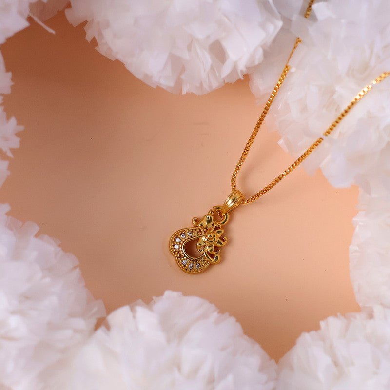 Sparkling Crystal Teardrop Pendant Necklace – Elegant Artistic Statement Jewelry for Women - Detailed Feature View 3